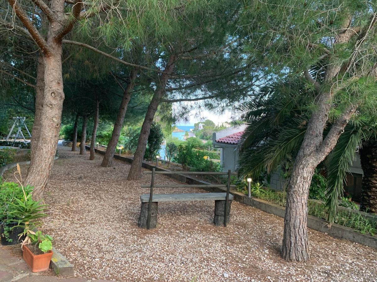 La Casa De L'Estany Villa L'Ametlla de Mar Bagian luar foto