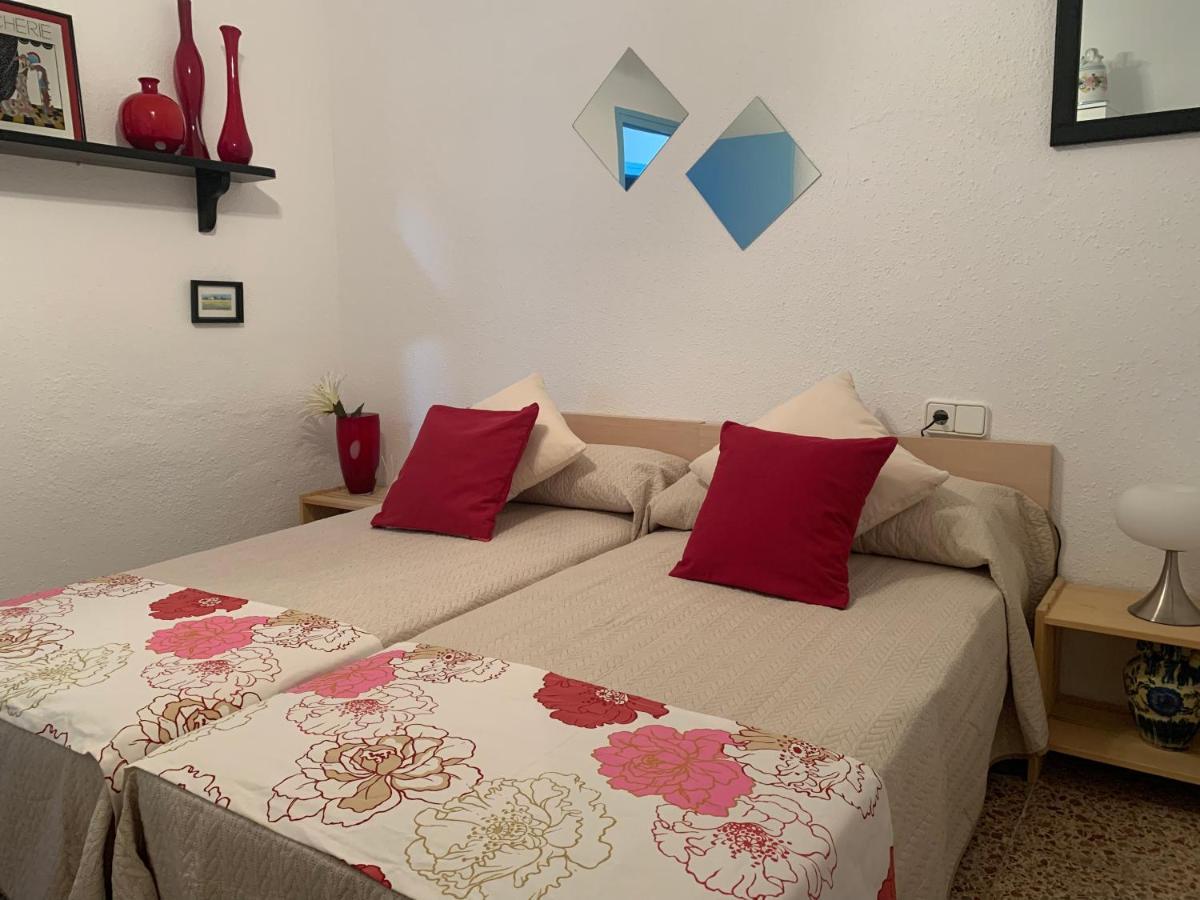 La Casa De L'Estany Villa L'Ametlla de Mar Bagian luar foto
